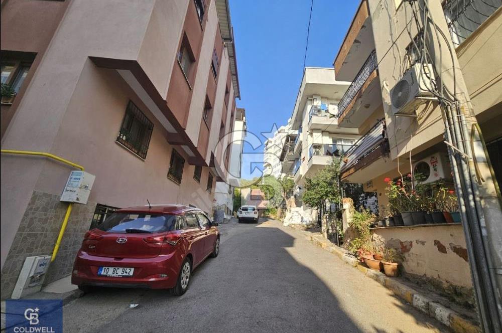 Balçova Eğitim Mahallesinde 3+1 Yatırım Fırsatı