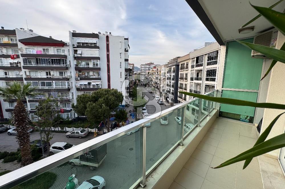 Karşıyaka Fikri Altay Kiralık Full Eşyalı Bakımlı 3+1 Daire