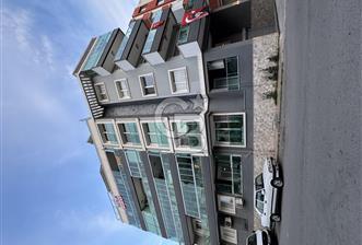 Karşıyaka Fikri Altay Kiralık Full Eşyalı Bakımlı 3+1 Daire