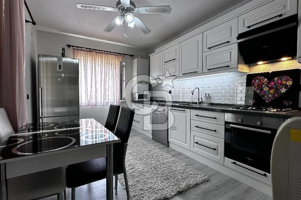 Karşıyaka OYAK Sitesinde Kiralık Eşyalı Tadilatlı 3+1 Daire