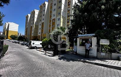 Karşıyaka OYAK Sitesinde Kiralık Eşyalı Tadilatlı 3+1 Daire