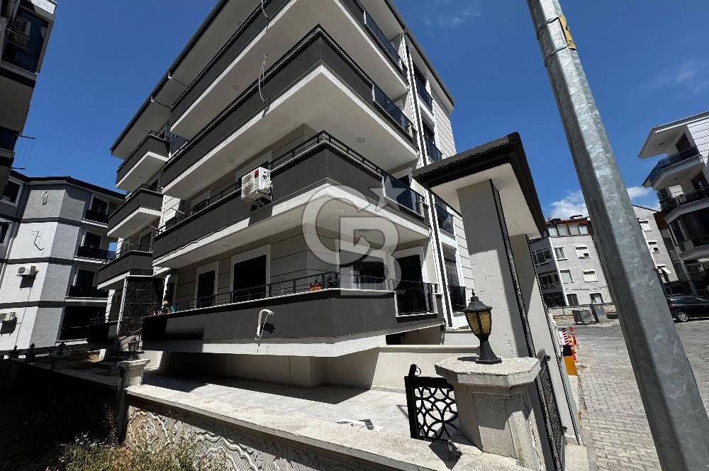 Sarımsaklı'nın Kalbinde 1 Yaşında Kapalı Garajlı 2+1 Daire