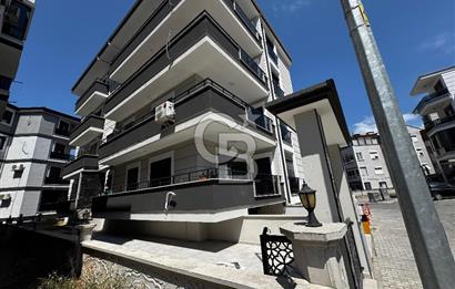 Sarımsaklı'nın Kalbinde 1 Yaşında Kapalı Garajlı 2+1 Daire