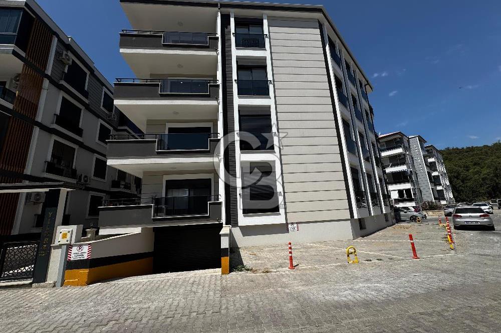 Sarımsaklı'nın Kalbinde 1 Yaşında Kapalı Garajlı 2+1 Daire