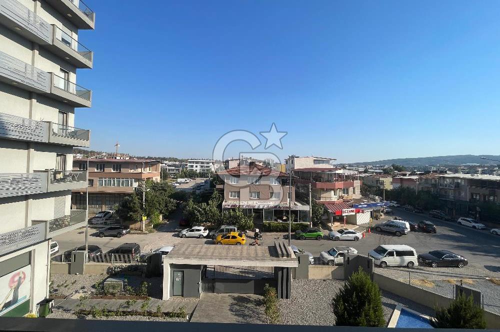 Ege Serbest Bölgesi Yakını, Havuzlu Sitede 1+1 Kiralık Daire