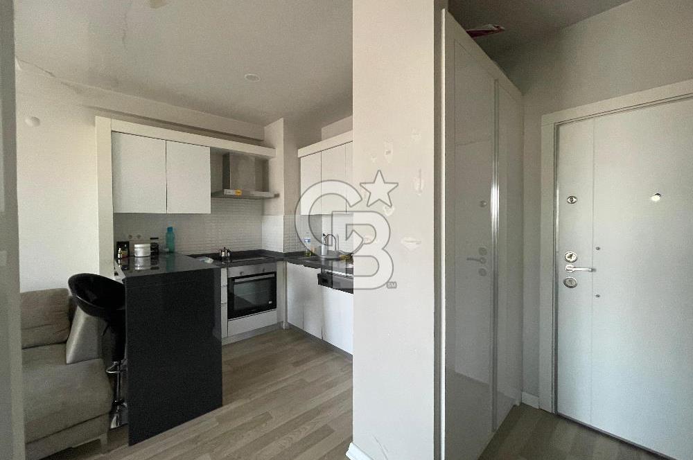 Ege Serbest Bölgesi Yakını, Havuzlu Sitede 1+1 Kiralık Daire