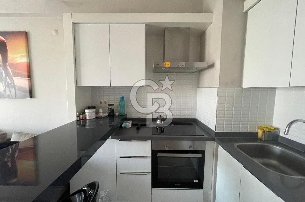 Ege Serbest Bölgesi Yakını, Havuzlu Sitede 1+1 Kiralık Daire