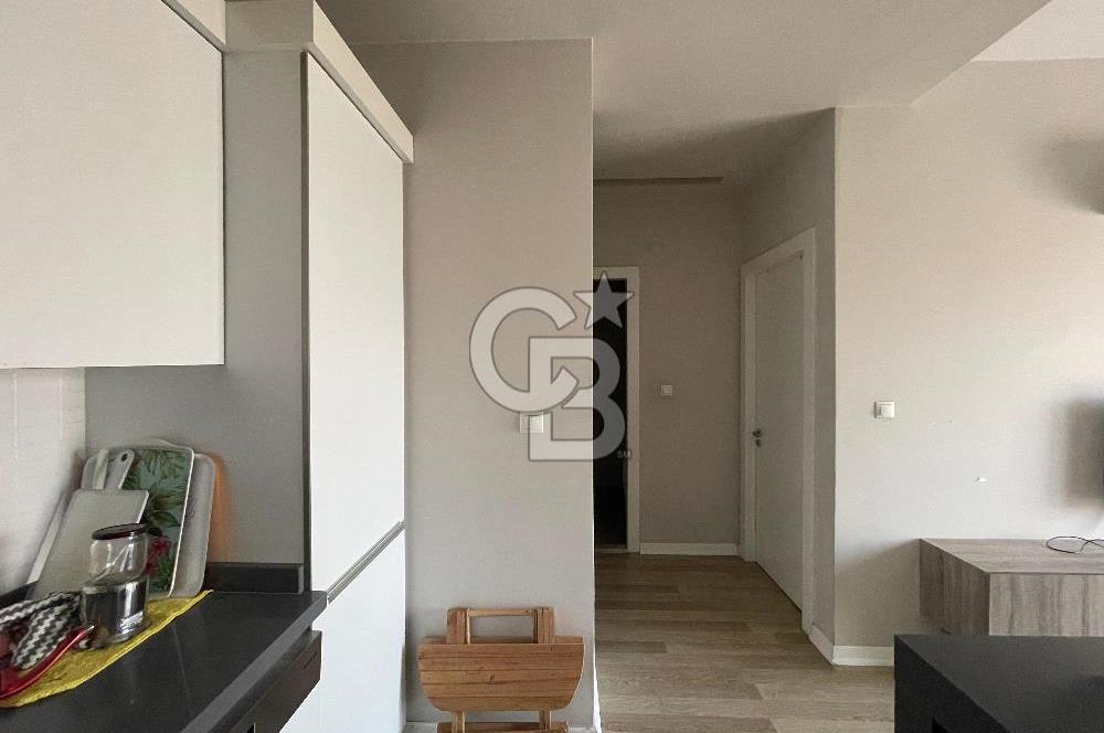 Ege Serbest Bölgesi Yakını, Havuzlu Sitede 1+1 Kiralık Daire