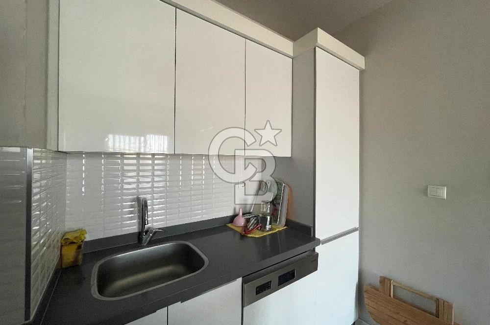 Ege Serbest Bölgesi Yakını, Havuzlu Sitede 1+1 Kiralık Daire