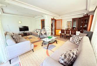 Yunusemre Mh. Satılık Site İçi Geniş 2+1 130m2 Daire