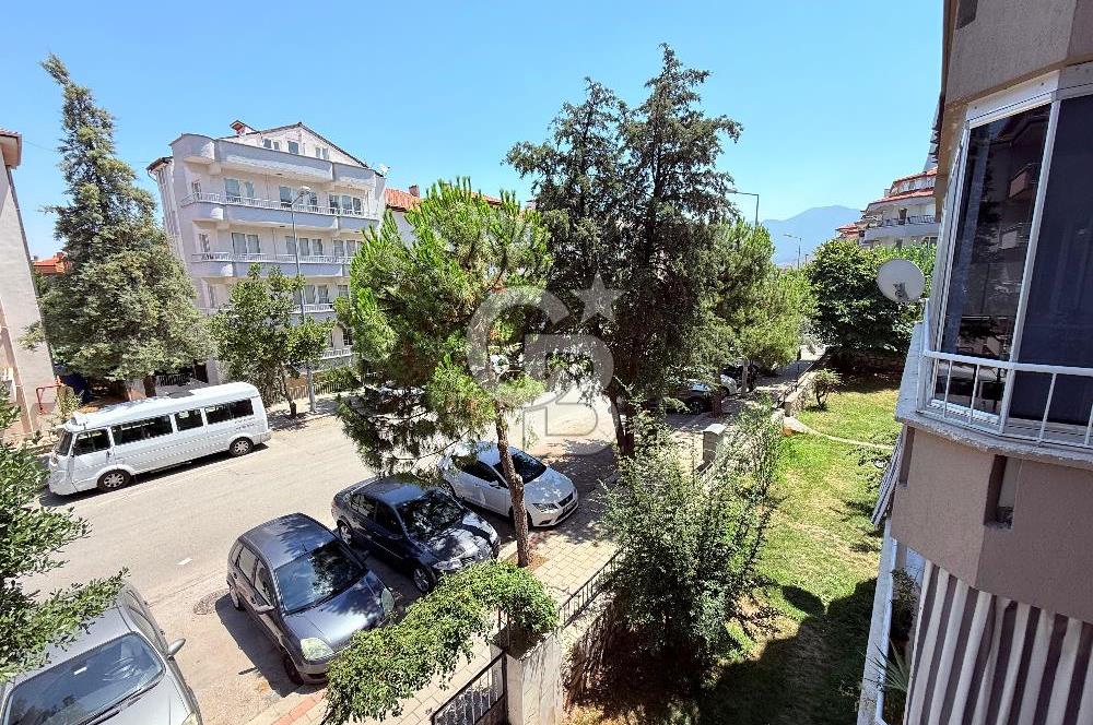 Yunusemre Mh. Satılık Site İçi Geniş 2+1 130m2 Daire