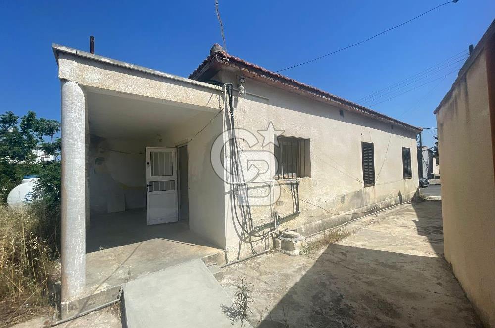 İskele Merkez’in Kalbinde Geniş 5+1 Müstakil Ev – Konut veya İş Yeri İçin Uygun