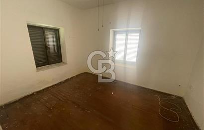 İskele Merkez’in Kalbinde Geniş 5+1 Müstakil Ev – Konut veya İş Yeri İçin Uygun