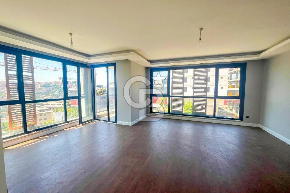 Çengelköy'de lüks kiralık 3+1 daire 