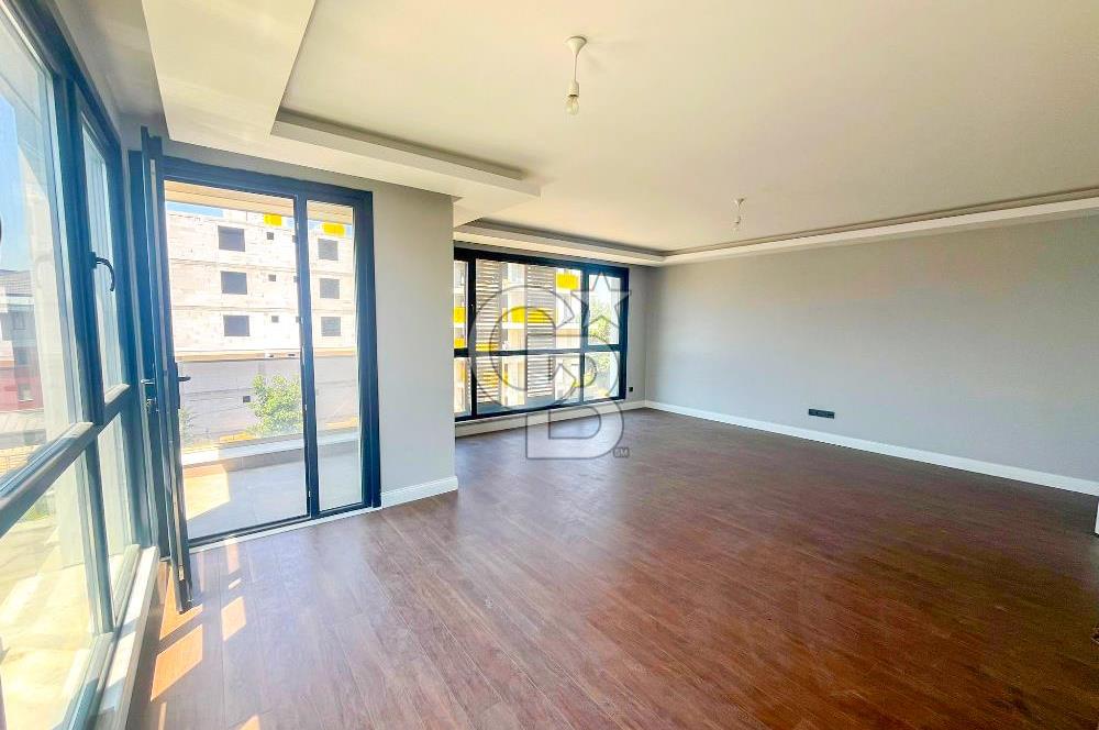 Çengelköy'de lüks kiralık 3+1 daire 