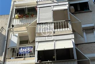 KARŞIYAKA ÇARŞIDA 3+1 SATILIK DAİRE