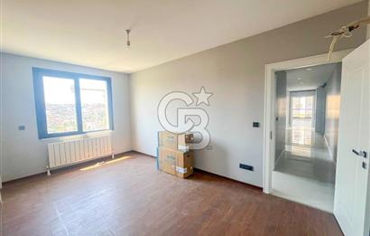 Çengelköy'de lüks kiralık 3+1 daire 