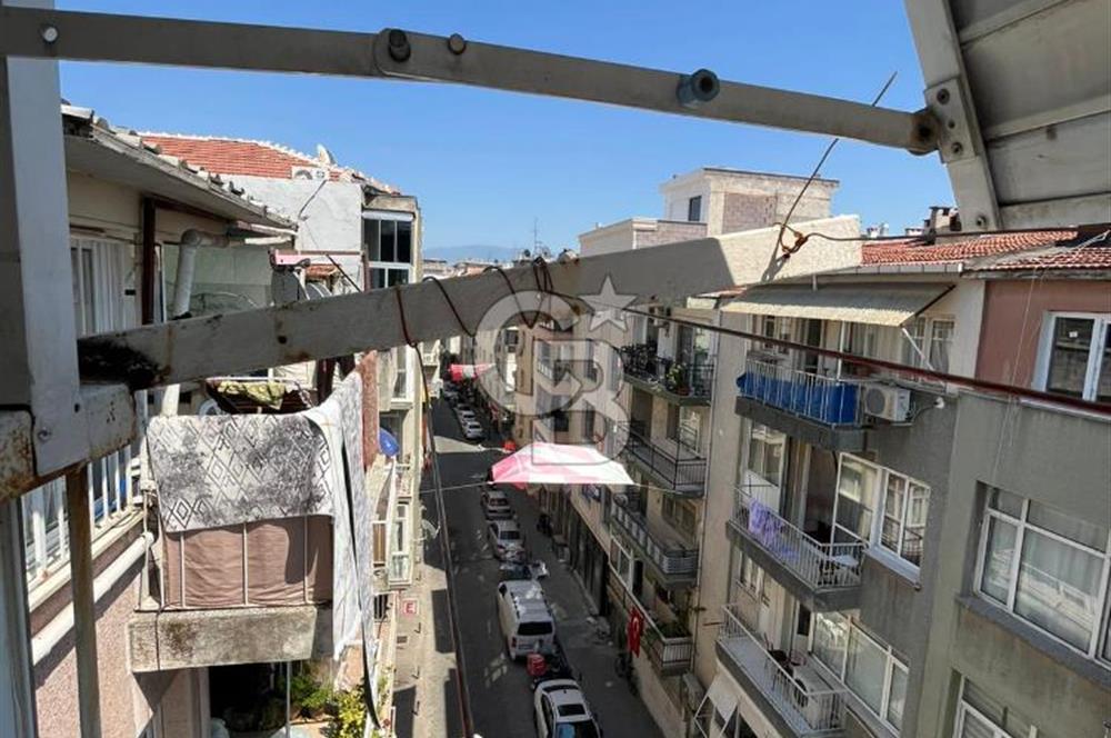 KARŞIYAKA ÇARŞIDA 3+1 SATILIK DAİRE