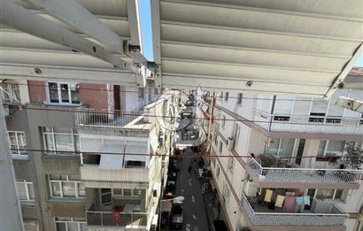 KARŞIYAKA ÇARŞIDA 3+1 SATILIK DAİRE