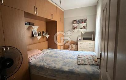 KARŞIYAKA ÇARŞIDA 3+1 SATILIK DAİRE