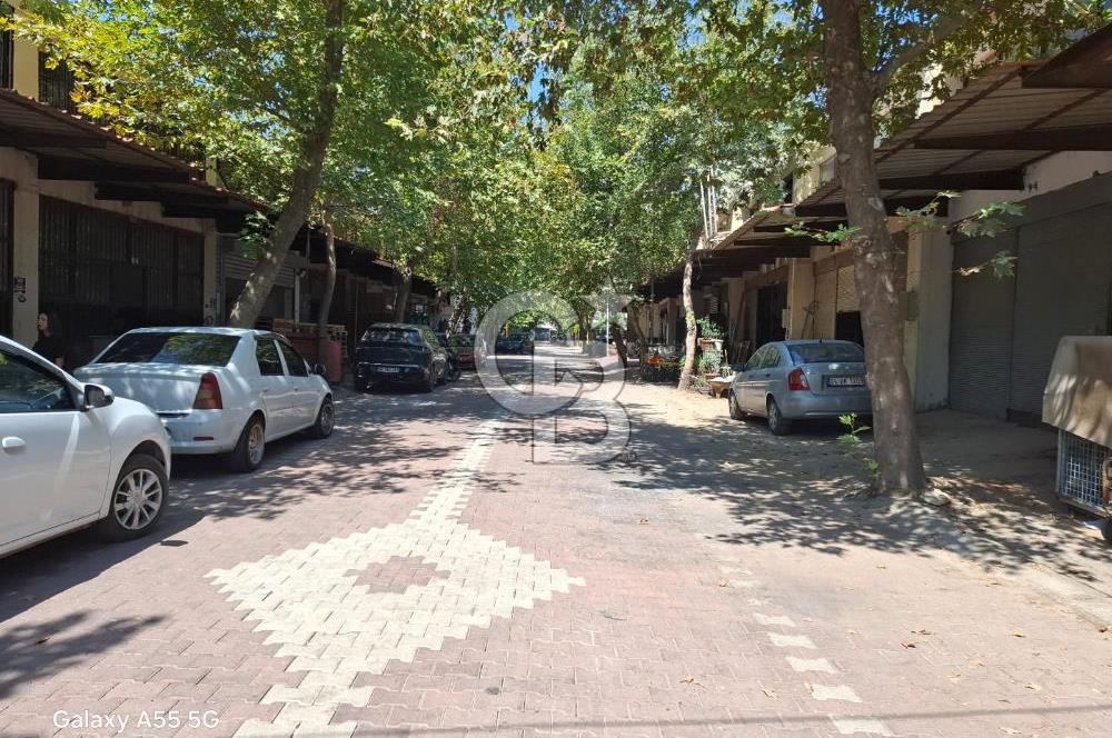 MENEMEN ULUKENT SANAYİ SİTESİNDE CB İYA'DAN SATILIK İŞ YERİ