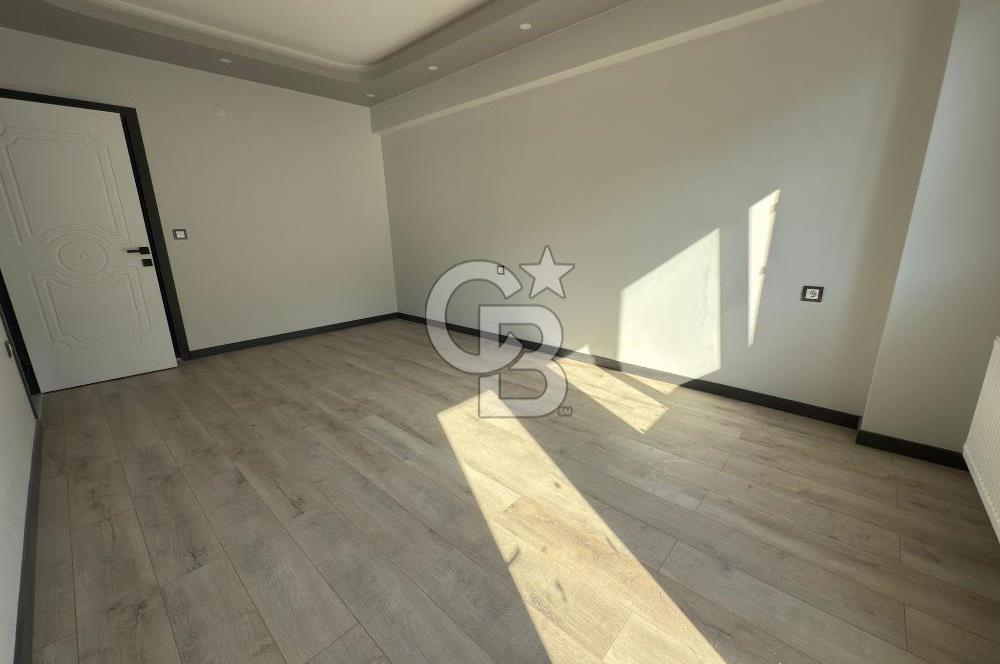 ÇANAKKALE MERKEZ BARBAROS MAHALLESİ CADDE ÜZERİ SIFIR 2+1 DAİRE!