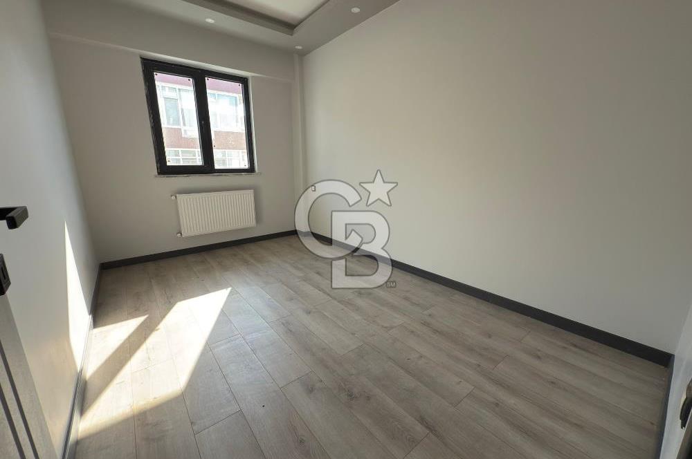 ÇANAKKALE MERKEZ BARBAROS MAHALLESİ CADDE ÜZERİ SIFIR 2+1 DAİRE!