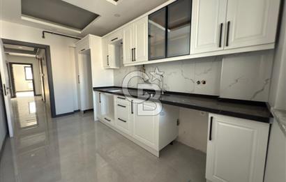 ÇANAKKALE MERKEZ BARBAROS MAHALLESİ CADDE ÜZERİ SIFIR 2+1 DAİRE!