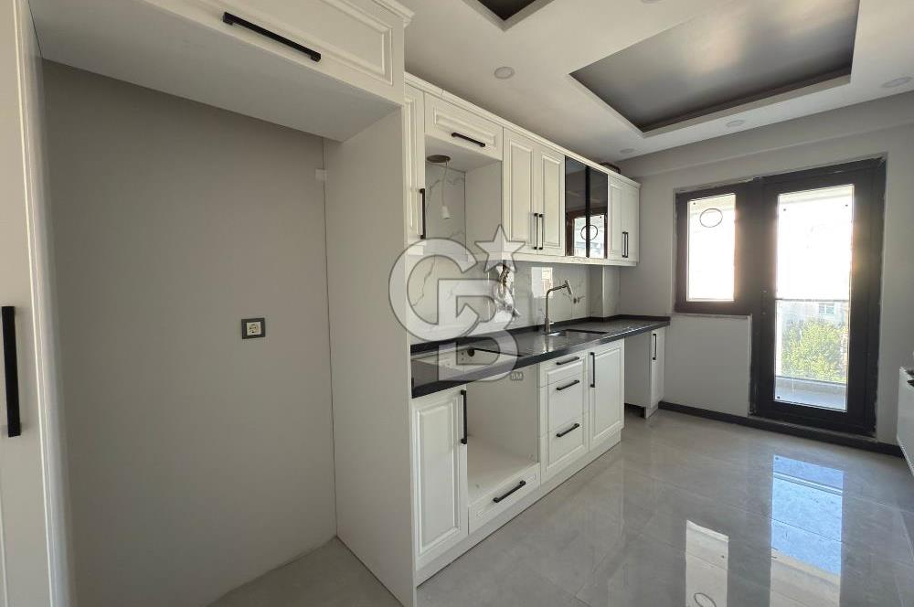 ÇANAKKALE MERKEZ BARBAROS MAHALLESİ CADDE ÜZERİ SIFIR 2+1 DAİRE!