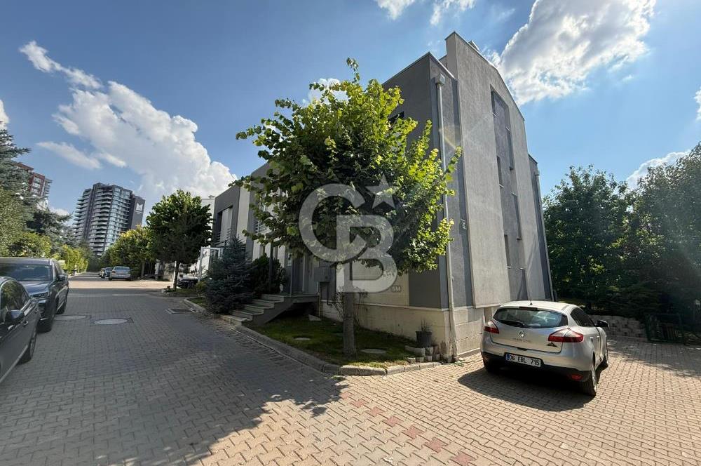 BEYTEPE ANKA NATURA DA SOSYAL TESİS KARŞISI 5+1 SATILIK VİLLA