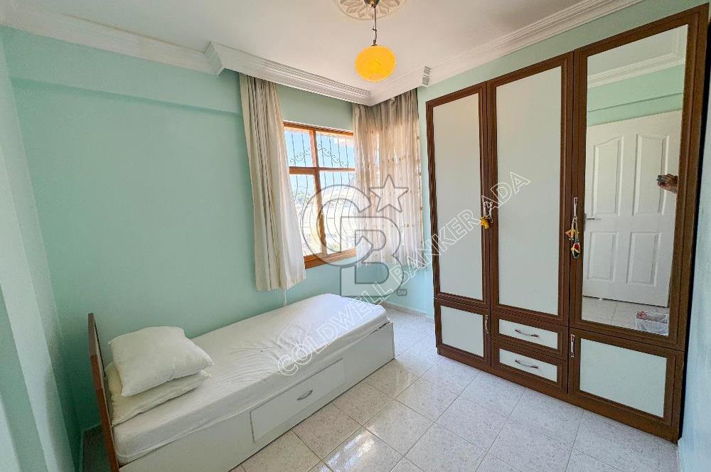 KADINLAR DENİZİ MAHALLESİNDE DENİZE 500 METRE SATILIK VİLLA