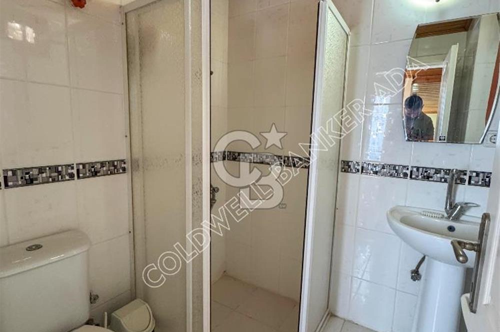 KADINLAR DENİZİ MAHALLESİNDE DENİZE 500 METRE SATILIK VİLLA