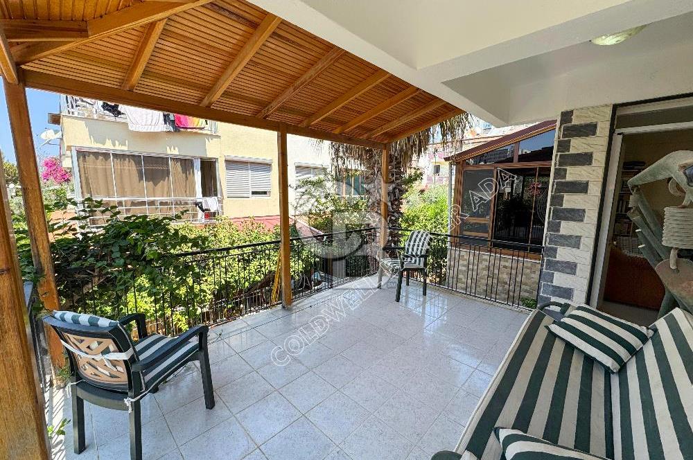 KADINLAR DENİZİ MAHALLESİNDE DENİZE 500 METRE SATILIK VİLLA
