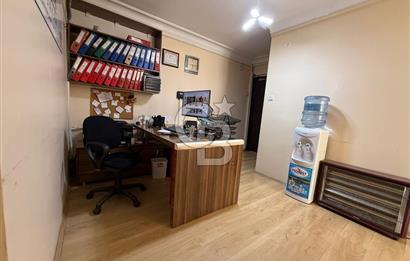 Prestijli İş Merkezinde Kiracılı 2+1 Ofis Kadıköy Yatırımlık