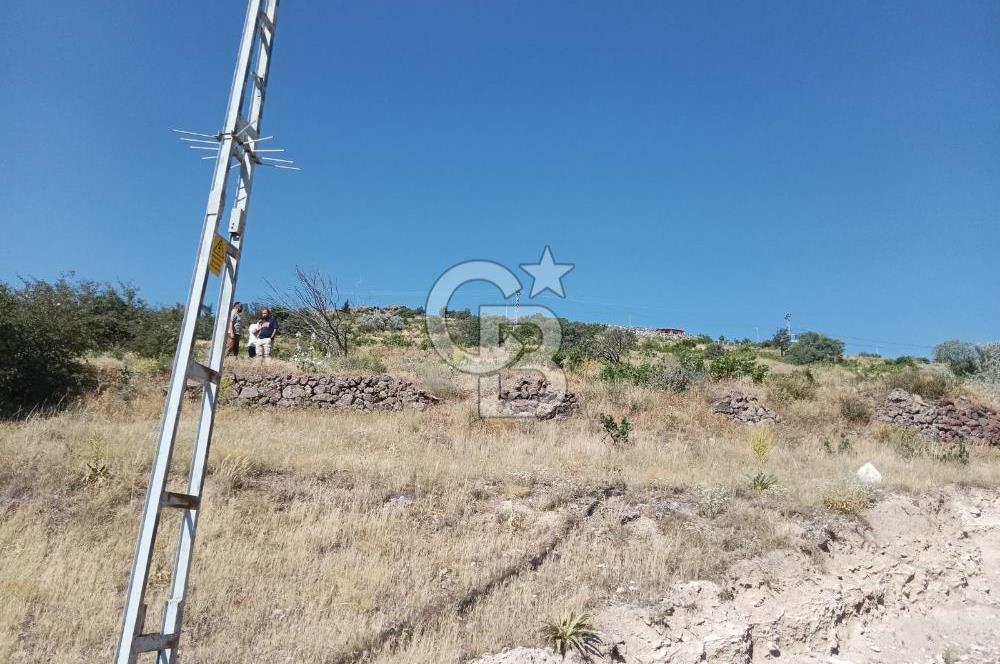 CB ZENİTH / HİSARCIK-BAHÇELİEVLER KIZILTEPE MEVKİİNDE İMARA 150 M. MESAFEDE ERCİYES MANZARALI BAĞ