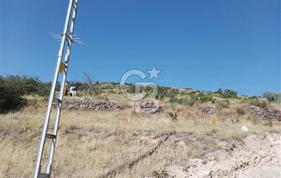 CB ZENİTH / HİSARCIK-BAHÇELİEVLER KIZILTEPE MEVKİİNDE İMARA 150 M. MESAFEDE ERCİYES MANZARALI BAĞ