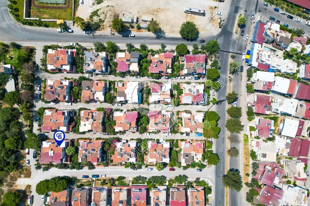 KADINLAR DENİZİ MAHALLESİNDE DENİZE 500 METRE SATILIK VİLLA