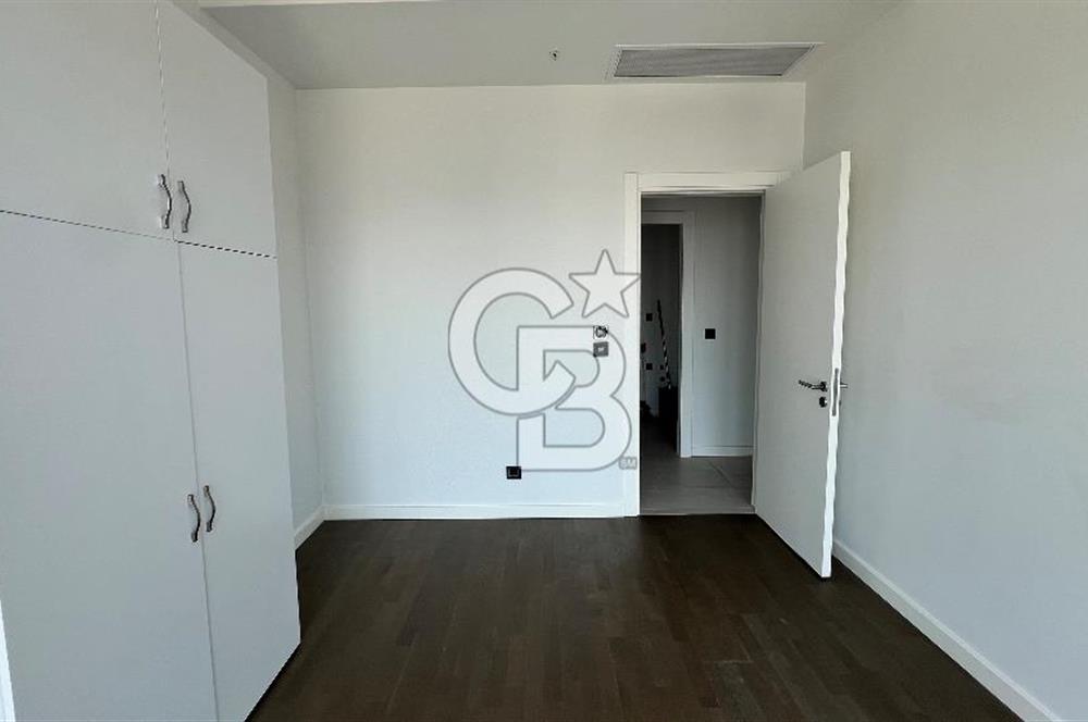 Folkart Vega Deniz Manzaralı 4+1 Kiralık Daire