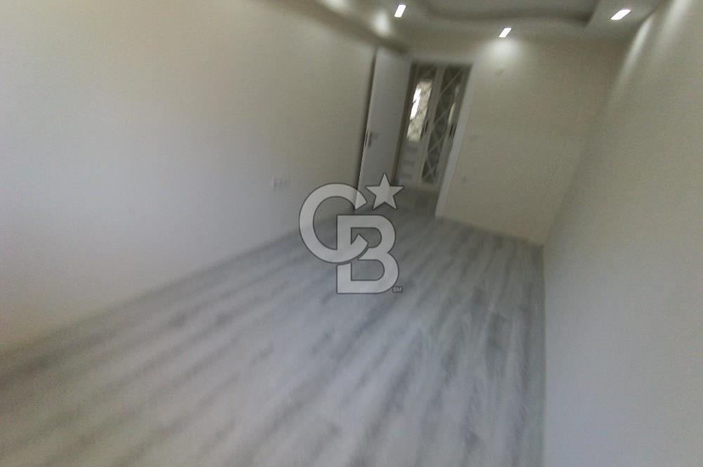 TOPÇU TUGAYI ARKASI SATILIK 4+1 DAİRE 