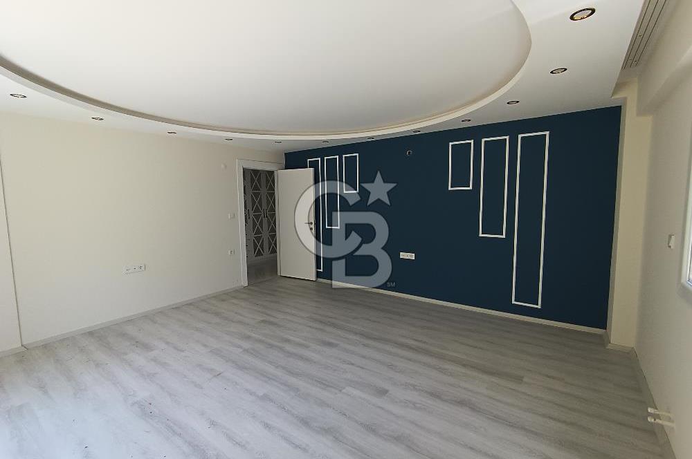 TOPÇU TUGAYI ARKASI SATILIK 4+1 DAİRE 