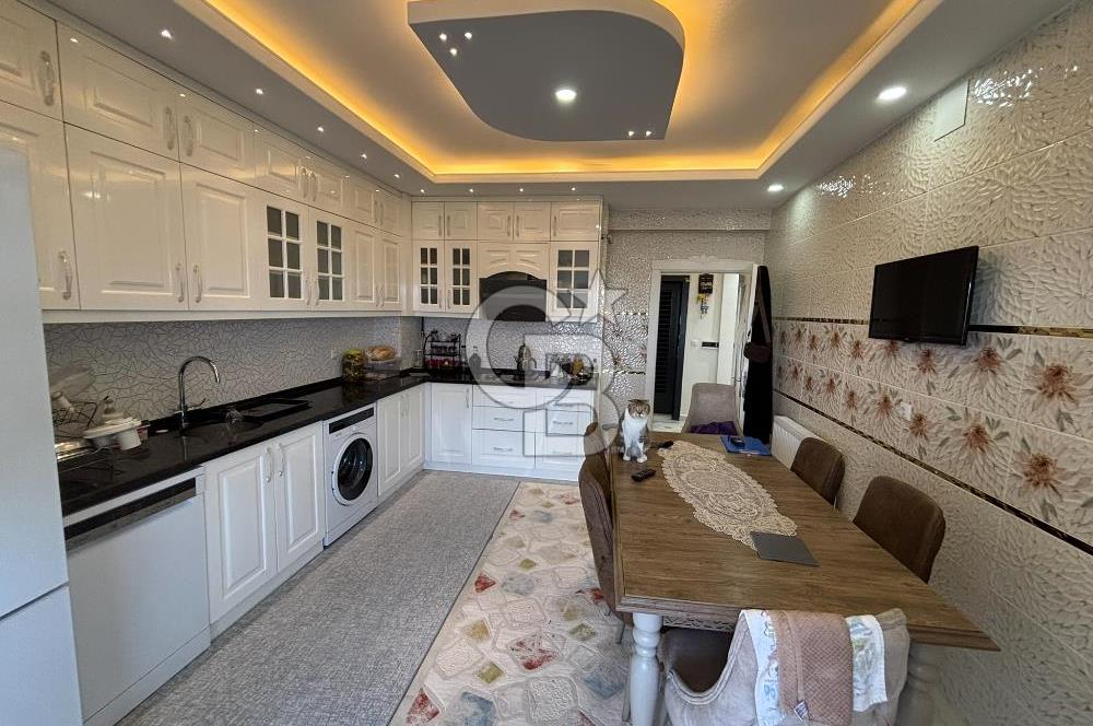 CB'DEN HÜRRİYET'TE SOSYAL DONATILI SATILIK LÜKS GENİŞ 4+1 DAİRE