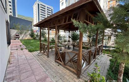 CB'DEN HÜRRİYET'TE SOSYAL DONATILI SATILIK LÜKS GENİŞ 4+1 DAİRE