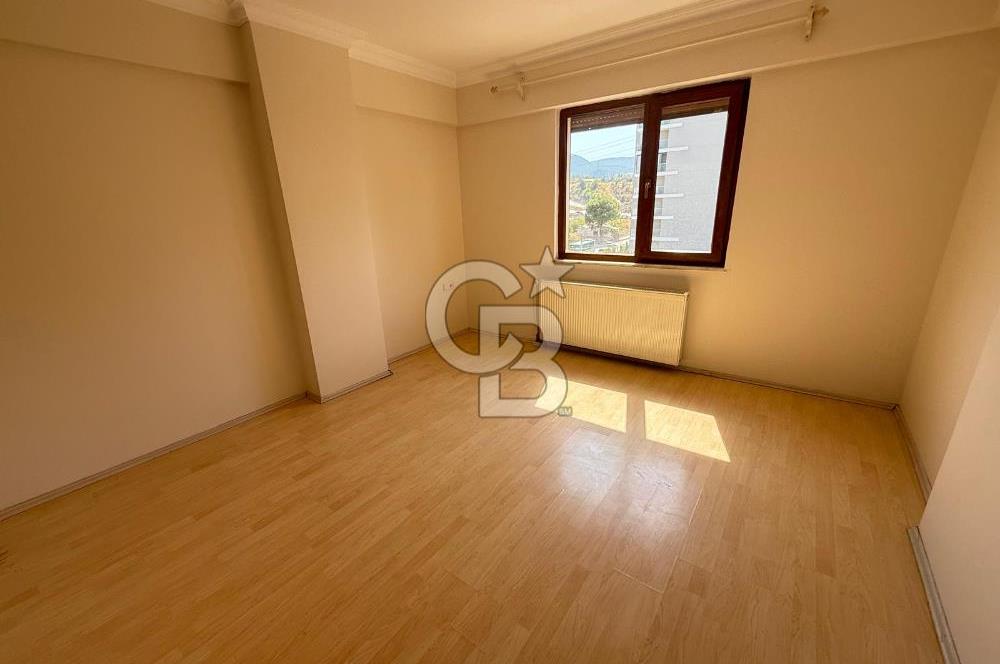UNCUBOZKÖY'DE DAĞ VE ŞEHİR MANZARALI KİRALIK 5+1 FERAH DAİRE