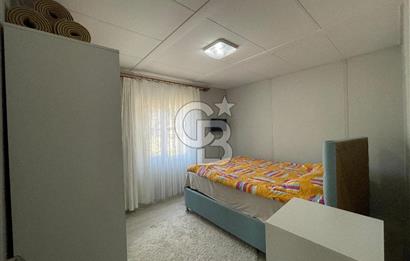 Menderes Çamönünde Havuzlu,Full Eşyalı 2+1 Prefabrik Ev ve Arsa