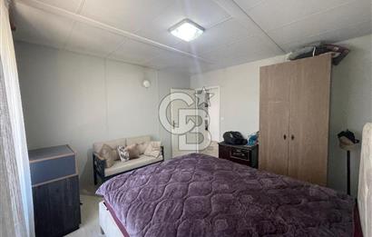 Menderes Çamönünde Havuzlu,Full Eşyalı 2+1 Prefabrik Ev ve Arsa