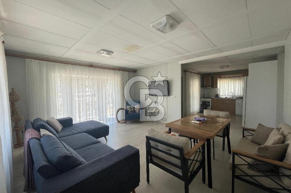 Menderes Çamönünde Havuzlu,Full Eşyalı 2+1 Prefabrik Ev ve Arsa