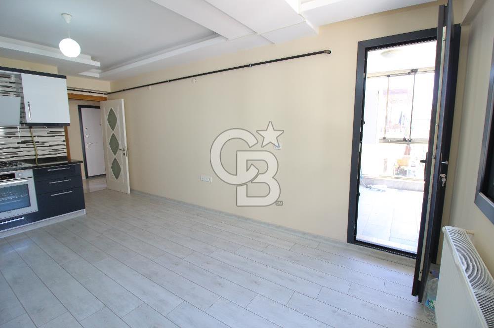 BALÇOVA EĞİTİM MAHALLESİNDE SATILIK ARA KAT FIRSAT DAİRE 