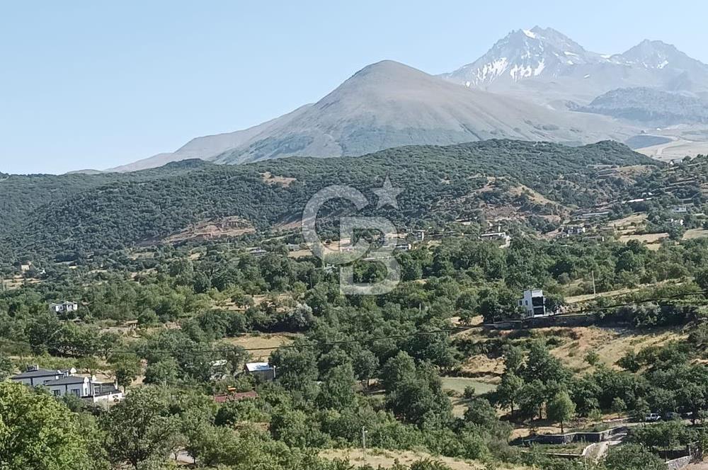 CB ZENİTH / HİSARCIK-BAHÇELİEVLER KIZILTEPE MEVKİİNDE İMARA 150 M. MESAFEDE ERCİYES MANZARALI BAĞ