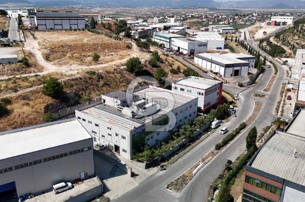 İzmir İTOP OSB'de Satılık Köşe Parsel Fabrika