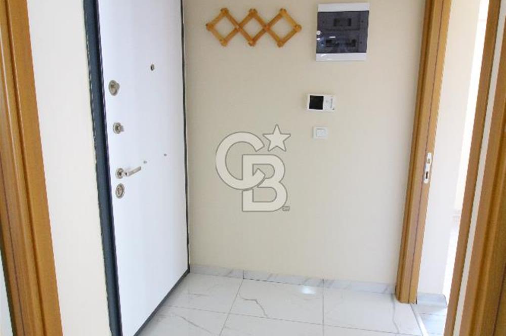 BALÇOVA EĞİTİM MAHALLESİNDE SATILIK ARA KAT FIRSAT DAİRE 